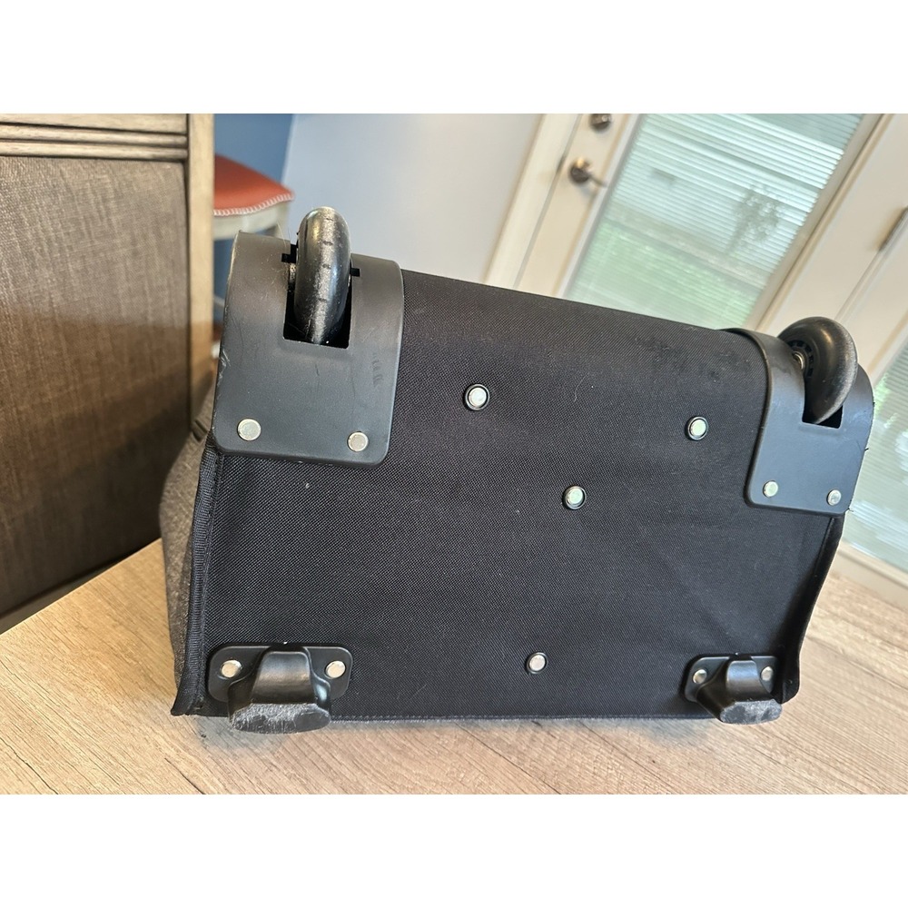 Thirty-one 31 Away We Go Roller Bag in Brushed Bloom Luggage Carry-on READ - Picture 4 of 9